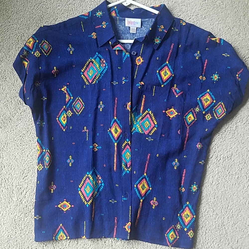 Lularoe Amy T